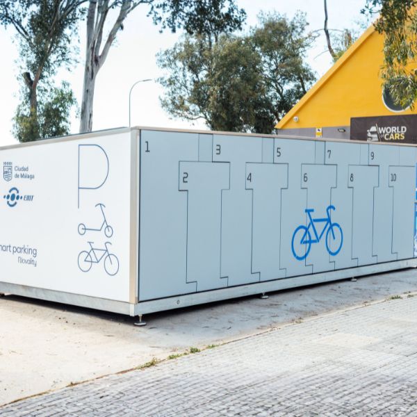 aparcamientos bicicletas plaza castilla